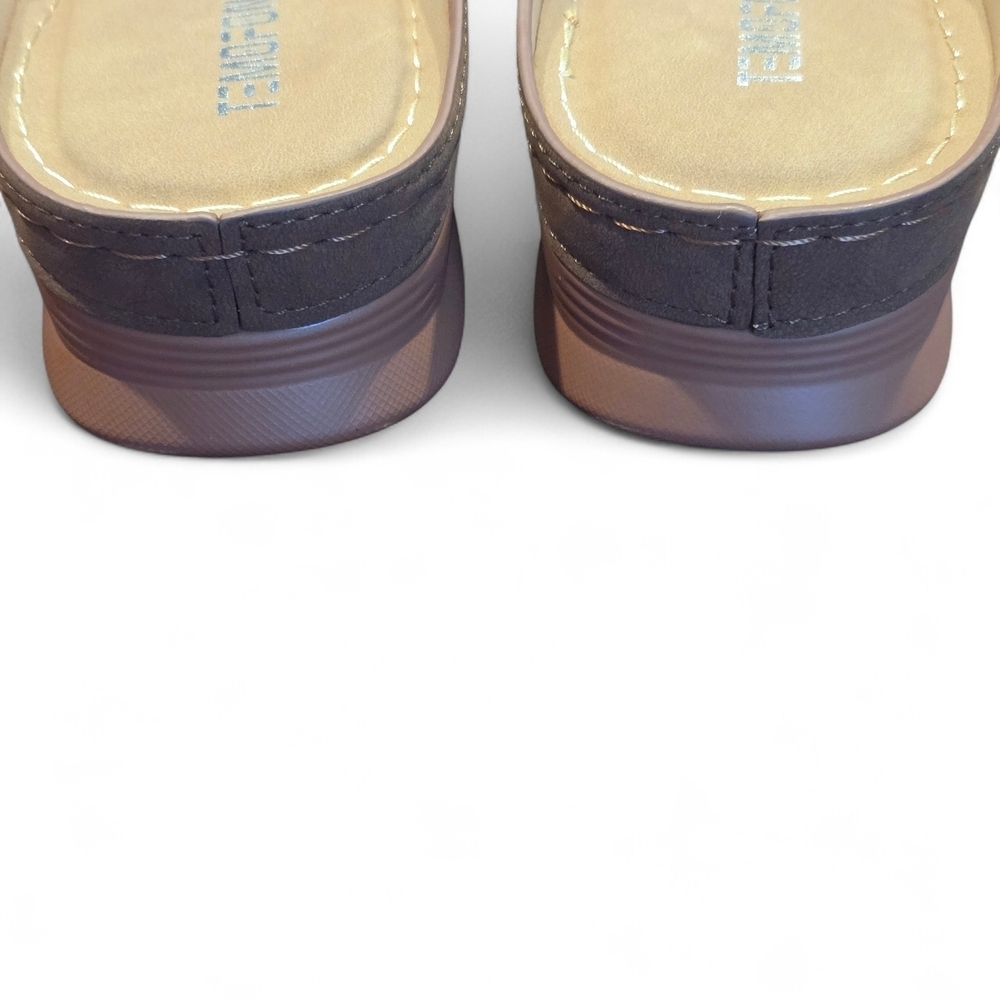 Tan Clogs Slip-on Mules with Buckle Strap Detail EU Size 42 US 10 NEW W/Out Box - Picture 3 of 13